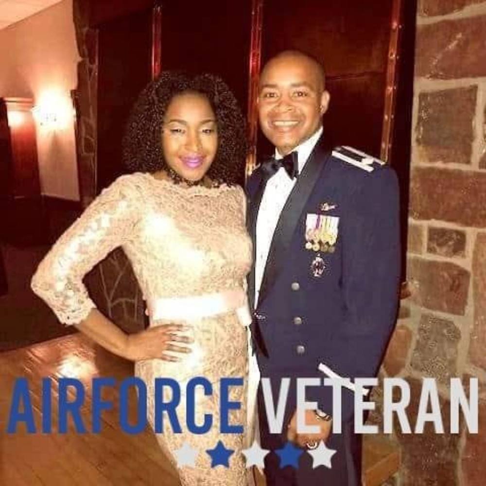 Meet your Posher, Tonika